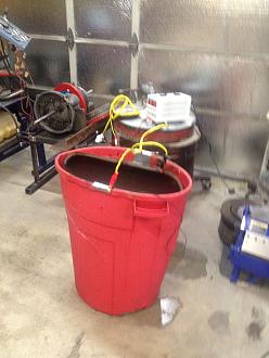 electrolysis tank 30 gal trash can