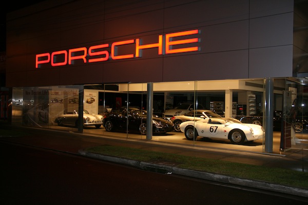 Click image for larger version

Name:	IMG_2579copy.JPG
Views:	71
Size:	62.4 KB
ID:	66969