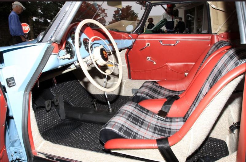 Click image for larger version

Name:	Cockpit53.JPG
Views:	147
Size:	94.5 KB
ID:	34307