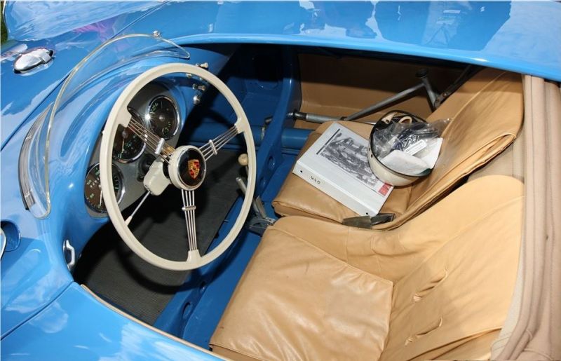 Click image for larger version

Name:	Cockpit35.JPG
Views:	94
Size:	70.1 KB
ID:	35476