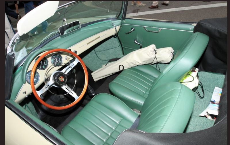 Click image for larger version

Name:	Cockpit44.JPG
Views:	100
Size:	73.8 KB
ID:	36339