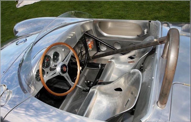 Click image for larger version

Name:	Cockpit91.JPG
Views:	93
Size:	80.2 KB
ID:	35575