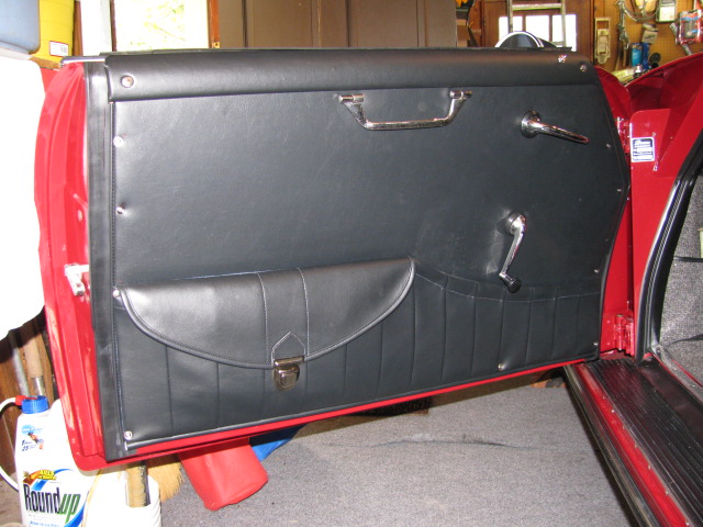 Click image for larger version

Name:	7-13-141.DriversSideNewDoorPanel.jpg
Views:	99
Size:	114.9 KB
ID:	45562