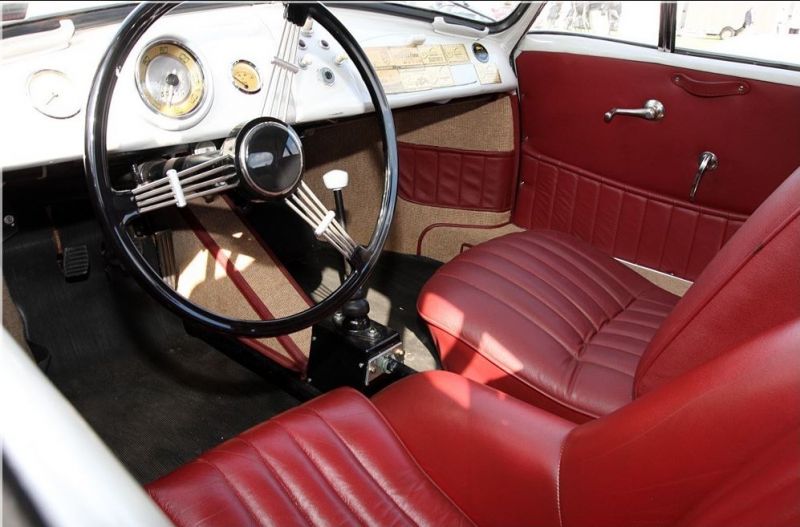 Click image for larger version

Name:	Cockpit46.JPG
Views:	96
Size:	65.1 KB
ID:	34684