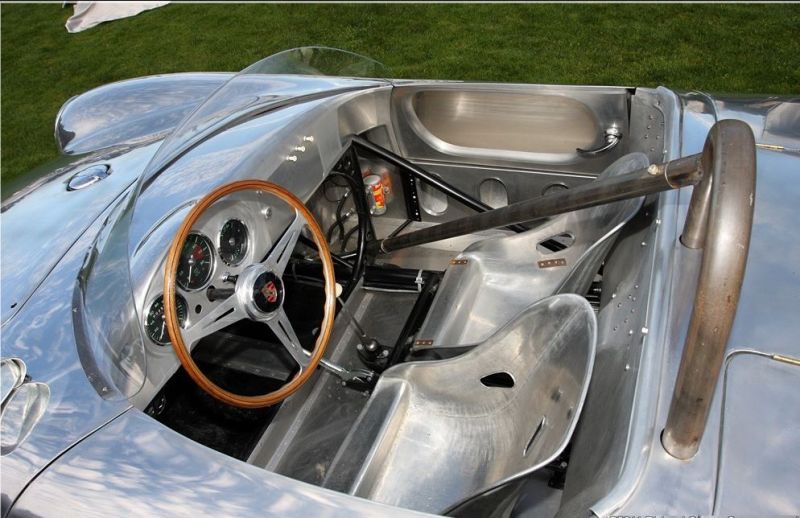 Click image for larger version

Name:	Cockpit32.JPG
Views:	100
Size:	79.6 KB
ID:	35574
