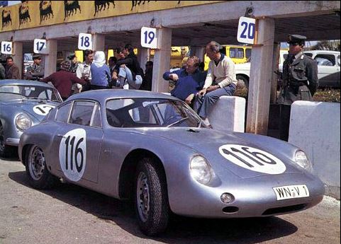 Click image for larger version

Name:	TargaflorioAbarth116syrahle.JPG
Views:	57
Size:	50.7 KB
ID:	90312