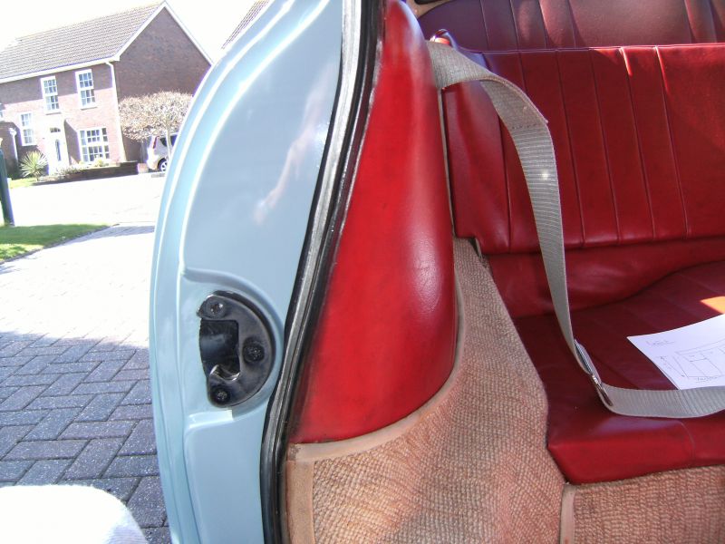 Click image for larger version

Name:	2012_1046alexphotocarpets356003.jpg
Views:	73
Size:	77.4 KB
ID:	73245