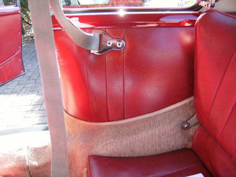 Click image for larger version

Name:	2012_1046alexphotocarpets356007.jpg
Views:	69
Size:	74.2 KB
ID:	80311