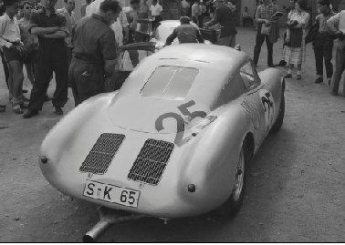 Click image for larger version

Name:	lemans25arriere.JPG
Views:	36
Size:	29.3 KB
ID:	65183