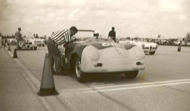 Click image for larger version

Name:	1959R14.jpg
Views:	42
Size:	37.9 KB
ID:	4520