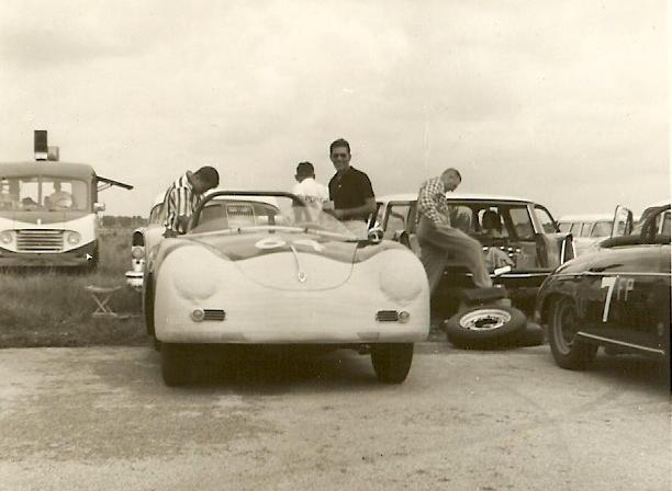 Click image for larger version

Name:	1959R13.jpg
Views:	42
Size:	33.3 KB
ID:	4519