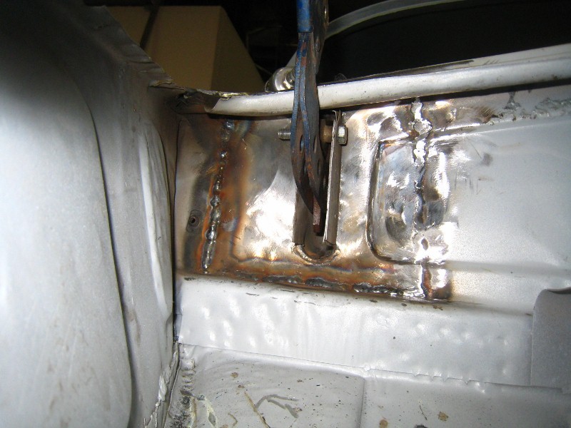 Click image for larger version

Name:	hingemount11.jpg
Views:	58
Size:	119.5 KB
ID:	2574