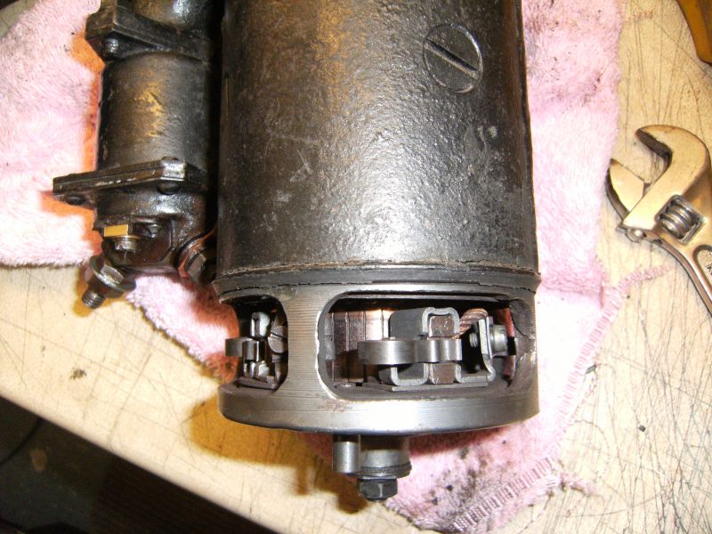 Click image for larger version

Name:	2014_1108startermotorrepair001.jpg
Views:	38
Size:	98.6 KB
ID:	66075