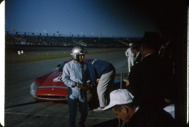 Click image for larger version

Name:	PedroRodriguiezAfterRippingFenderOff250LMDAB1964.jpg
Views:	43
Size:	43.9 KB
ID:	10664
