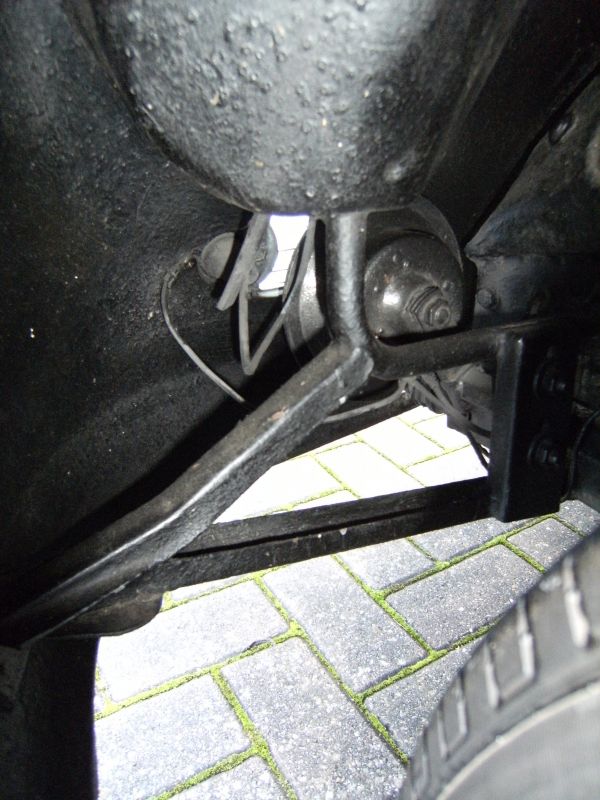 Click image for larger version

Name:	2012_1057wingbrace5.jpg
Views:	78
Size:	85.6 KB
ID:	5500