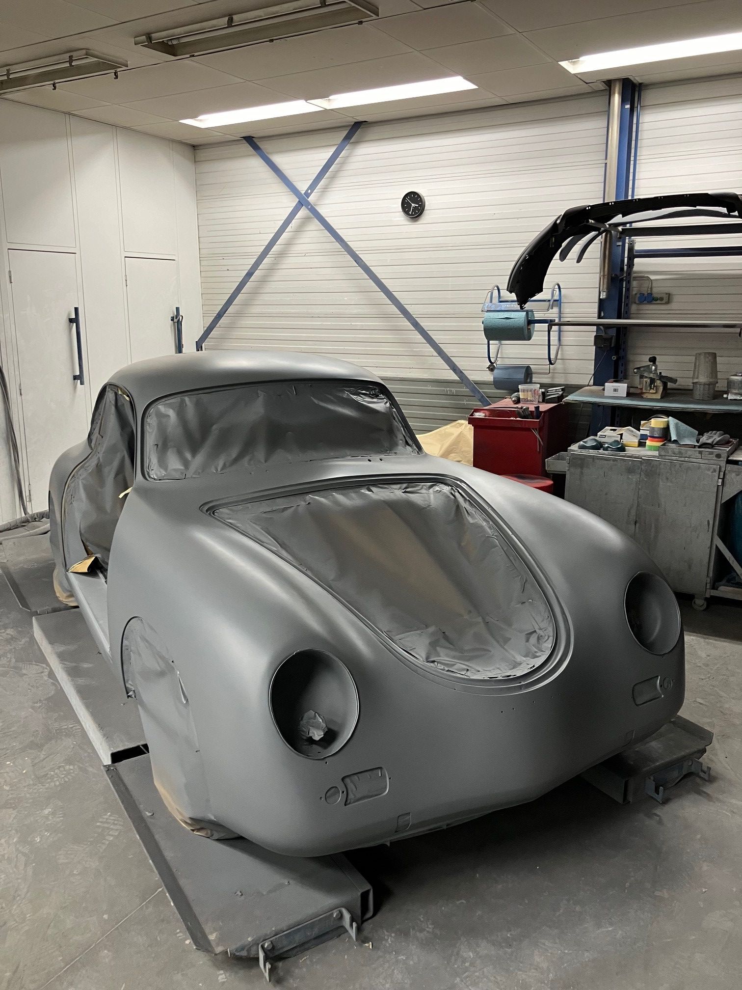 Click image for larger version

Name:	porsche.jpg
Views:	134
Size:	491.5 KB
ID:	115402
