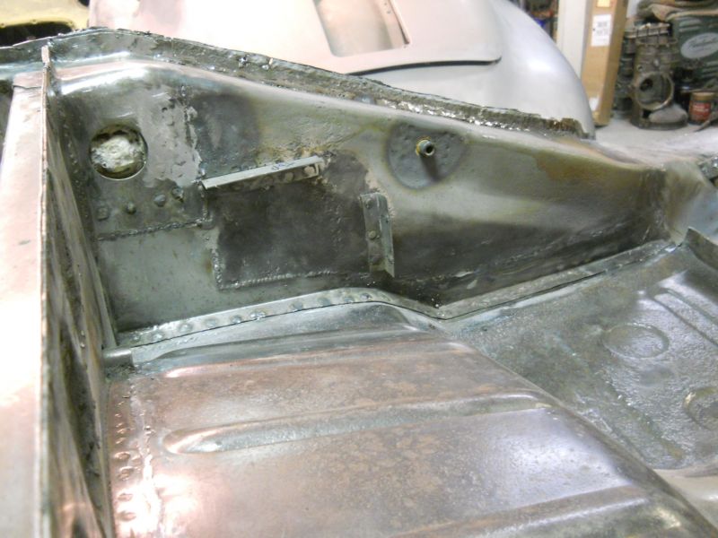 Click image for larger version

Name:	Achassis1473.JPG
Views:	73
Size:	73.3 KB
ID:	43096