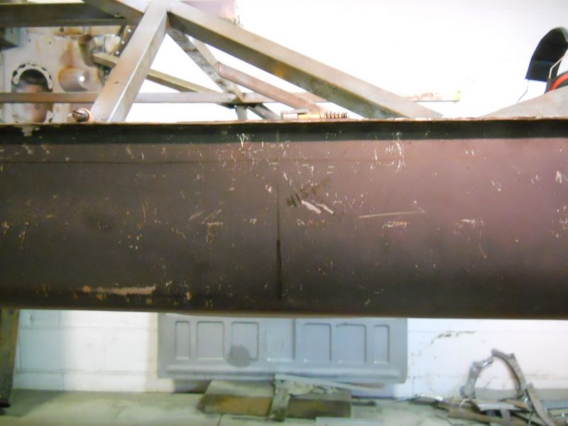 Click image for larger version

Name:	Achassis2382.JPG
Views:	69
Size:	48.1 KB
ID:	51172