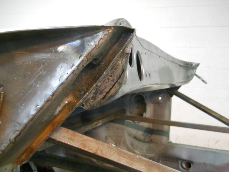 Click image for larger version

Name:	Achassis3715.JPG
Views:	123
Size:	51.6 KB
ID:	61815