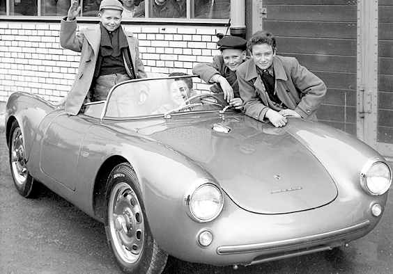 Click image for larger version

Name:	tumblr_muajvjgghH1rbjh8to1_1280.png
Views:	56
Size:	251.7 KB
ID:	62936