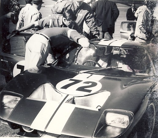 Click image for larger version

Name:	7.LloydRubyFordGT-40Daytona.JPG
Views:	38
Size:	183.8 KB
ID:	71059