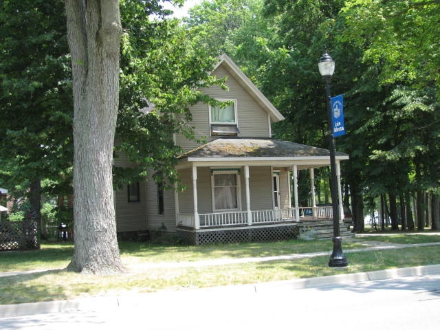 Click image for larger version

Name:	6-27-1227.MyFolksLastHomeLakeOdessa.JPG
Views:	85
Size:	226.9 KB
ID:	88549