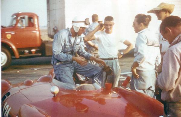 Click image for larger version

Name:	550v268.jpg
Views:	68
Size:	33.4 KB
ID:	57718