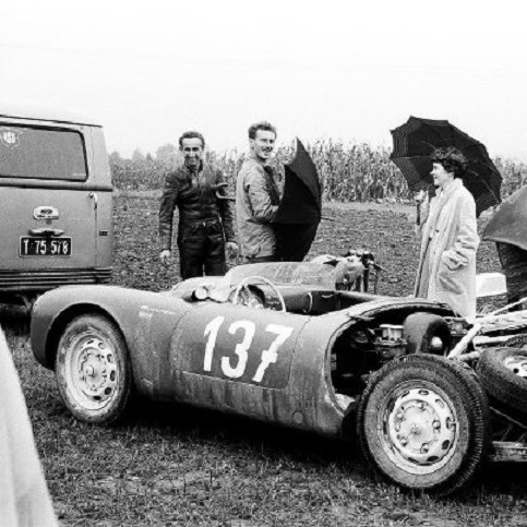 Click image for larger version

Name:	550v280.jpg
Views:	89
Size:	95.6 KB
ID:	59092