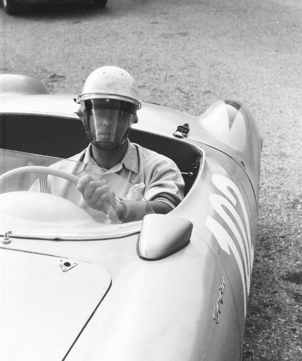 Click image for larger version

Name:	550Gaisbergrennen581023.JPG
Views:	111
Size:	70.3 KB
ID:	99372