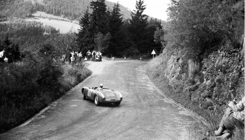 Click image for larger version

Name:	550Gaisbergrennen581017.JPG
Views:	101
Size:	89.1 KB
ID:	99348