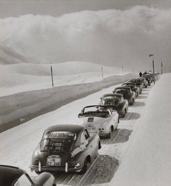 Click image for larger version

Name:	SnowA3.jpg
Views:	118
Size:	64.4 KB
ID:	81840