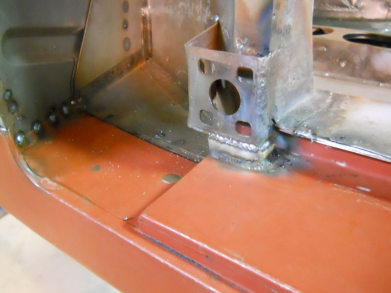 Click image for larger version

Name:	Achassis2462.JPG
Views:	82
Size:	47.1 KB
ID:	51738