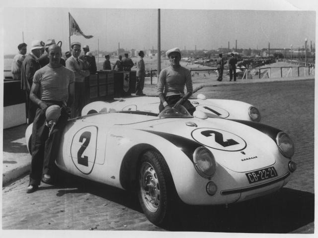 Click image for larger version

Name:	OportoCircuit-1955-FernandoMascarenhas2.jpeg
Views:	83
Size:	57.2 KB
ID:	55253