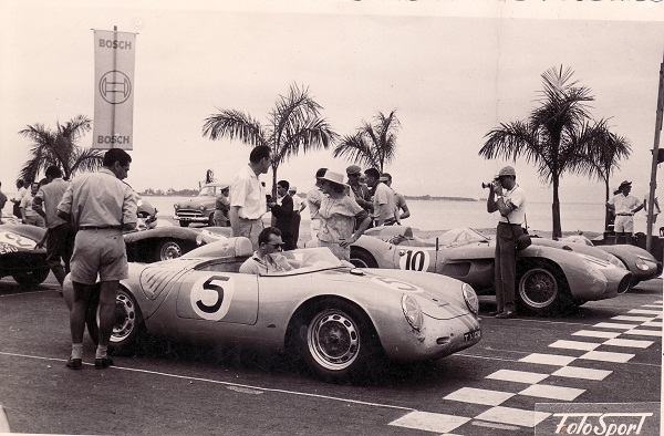 Click image for larger version

Name:	550A-0140.jpg
Views:	75
Size:	107.2 KB
ID:	62651