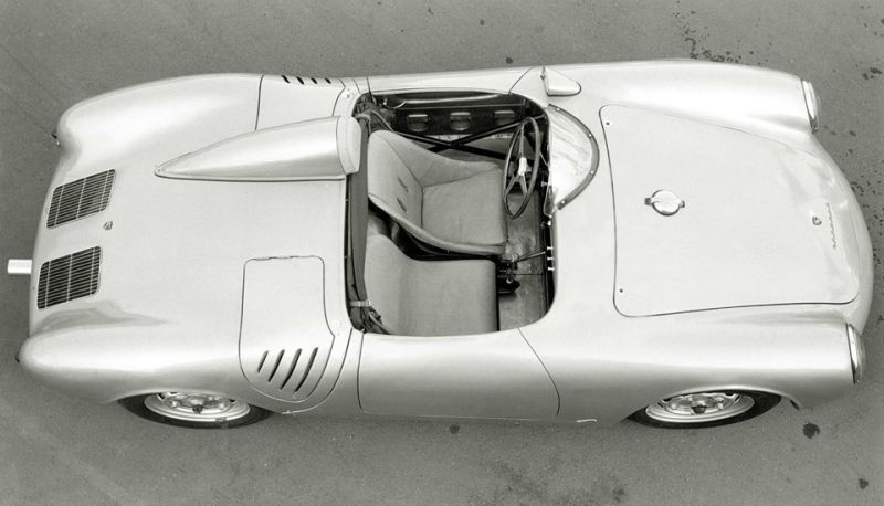 Click image for larger version

Name:	550v304.jpg
Views:	75
Size:	49.2 KB
ID:	62771