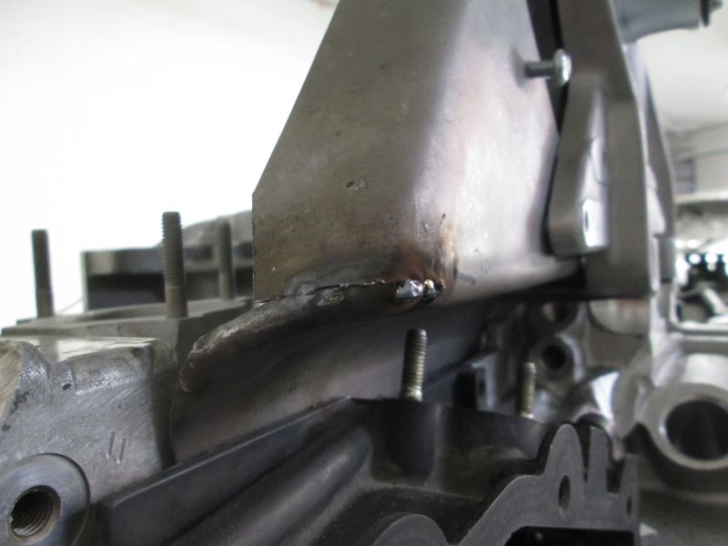 Click image for larger version

Name:	Achassis5144.JPG
Views:	193
Size:	46.0 KB
ID:	74491