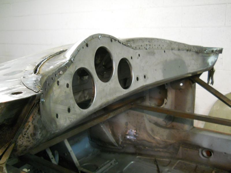 Click image for larger version

Name:	Achassis3663.JPG
Views:	105
Size:	50.2 KB
ID:	61449