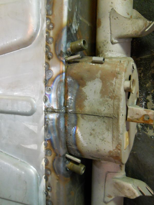 Click image for larger version

Name:	Achassis2042.JPG
Views:	86
Size:	61.0 KB
ID:	48367