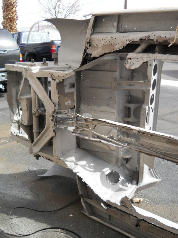 Click image for larger version

Name:	Achassis019.JPG
Views:	595
Size:	85.5 KB
ID:	12794