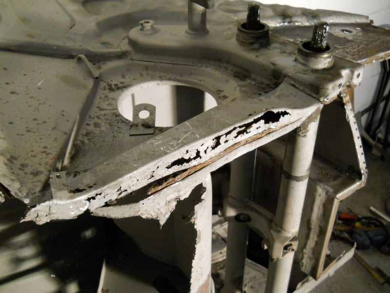 Click image for larger version

Name:	Achassis197.JPG
Views:	188
Size:	71.2 KB
ID:	16201