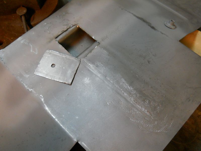 Click image for larger version

Name:	Achassis212.JPG
Views:	161
Size:	46.2 KB
ID:	16226