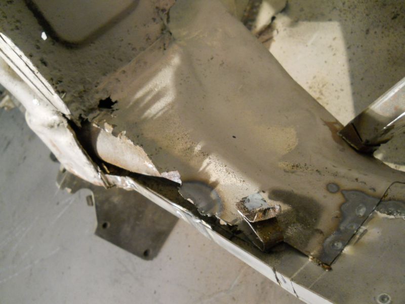 Click image for larger version

Name:	Achassis655.JPG
Views:	102
Size:	56.5 KB
ID:	26691