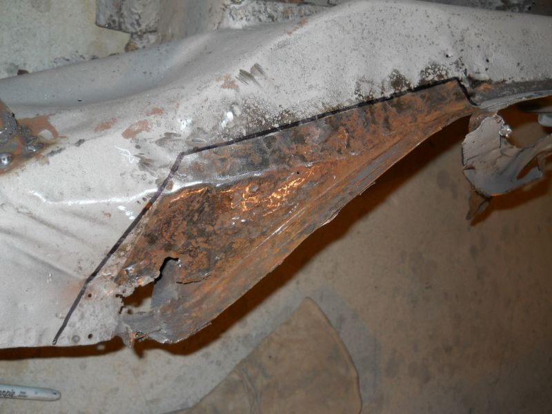 Click image for larger version

Name:	Achassis642.JPG
Views:	106
Size:	68.7 KB
ID:	26682