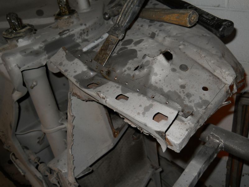 Click image for larger version

Name:	Achassis089.JPG
Views:	255
Size:	60.0 KB
ID:	13441