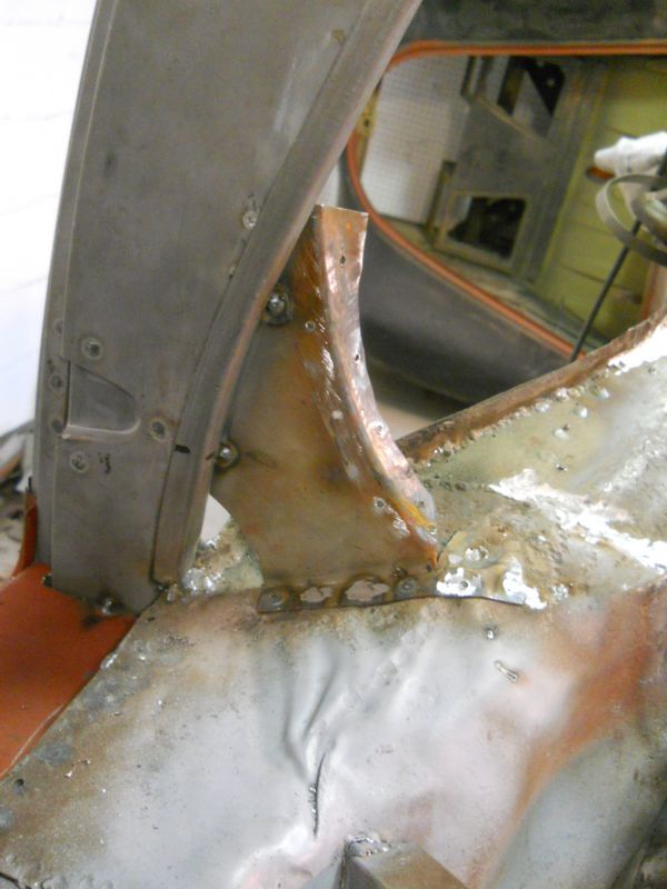 Click image for larger version

Name:	Achassis4024.JPG
Views:	93
Size:	60.3 KB
ID:	64934