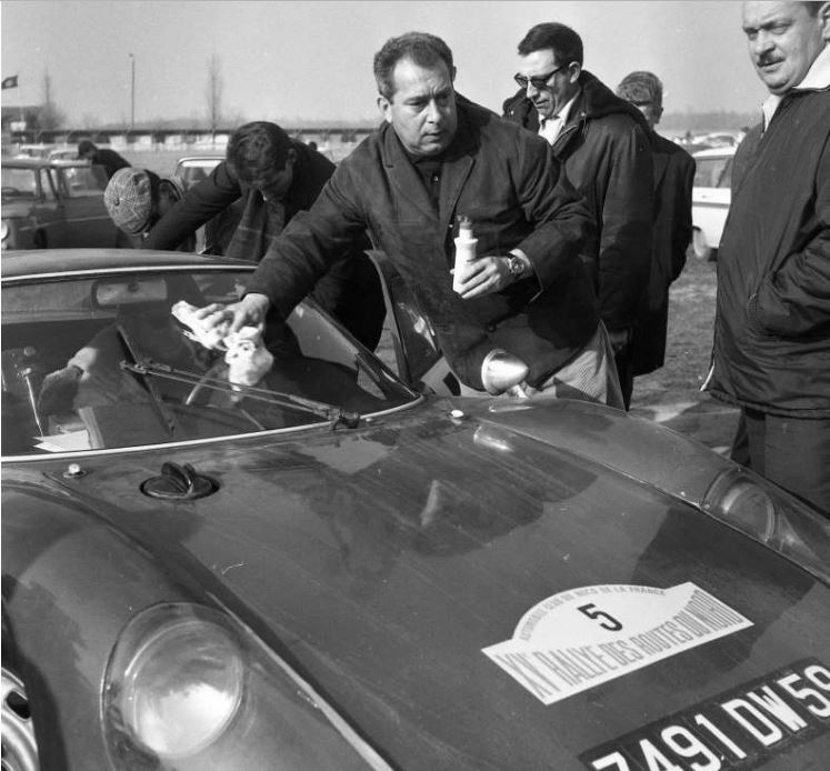 Click image for larger version

Name:	904104dutoitmorelroutesduN64.JPG
Views:	96
Size:	82.4 KB
ID:	98541