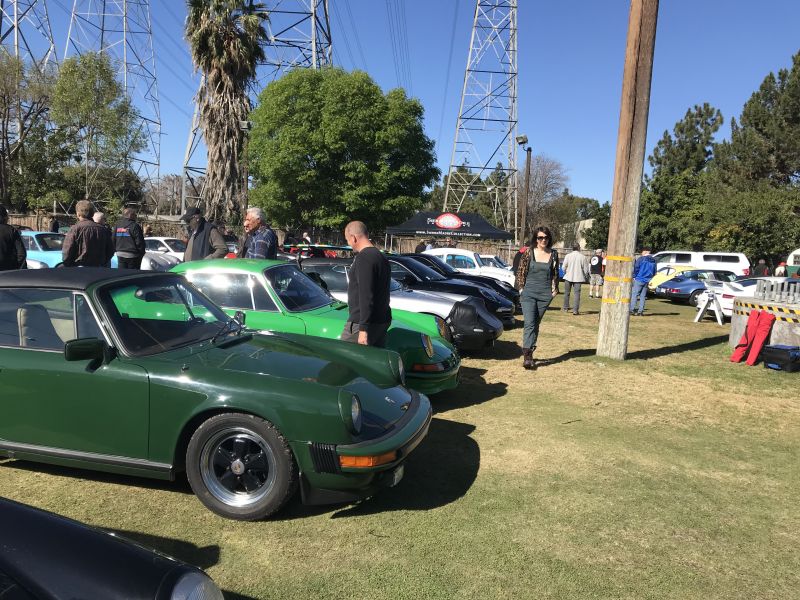 Click image for larger version

Name:	LALITANDMET2018657.JPG
Views:	49
Size:	129.2 KB
ID:	98227