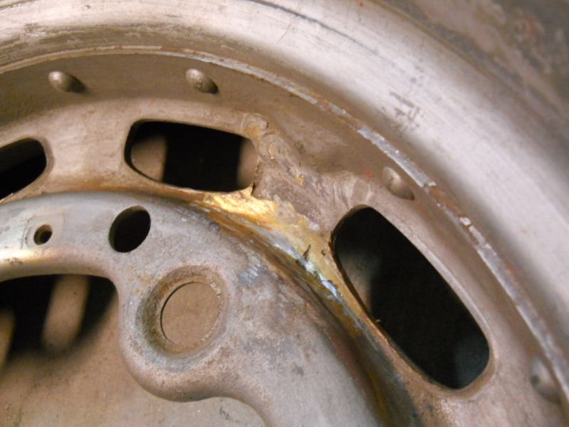 Click image for larger version

Name:	Achassis1486.JPG
Views:	143
Size:	62.5 KB
ID:	102438