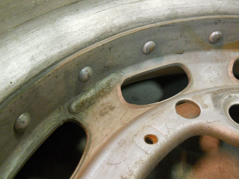 Click image for larger version

Name:	Achassis1485.JPG
Views:	147
Size:	64.3 KB
ID:	102437