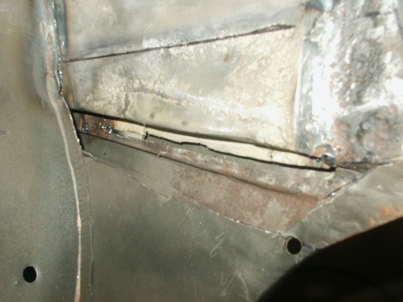 Click image for larger version

Name:	carrera441.jpg
Views:	131
Size:	54.9 KB
ID:	3314